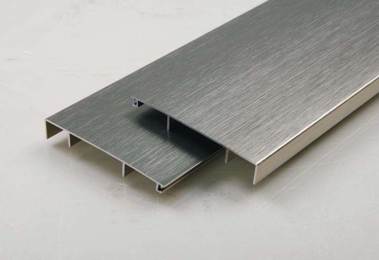 鋁合金在工業(yè)生產(chǎn)過程產(chǎn)生的表面油污、氧化皮等污漬如何去除?